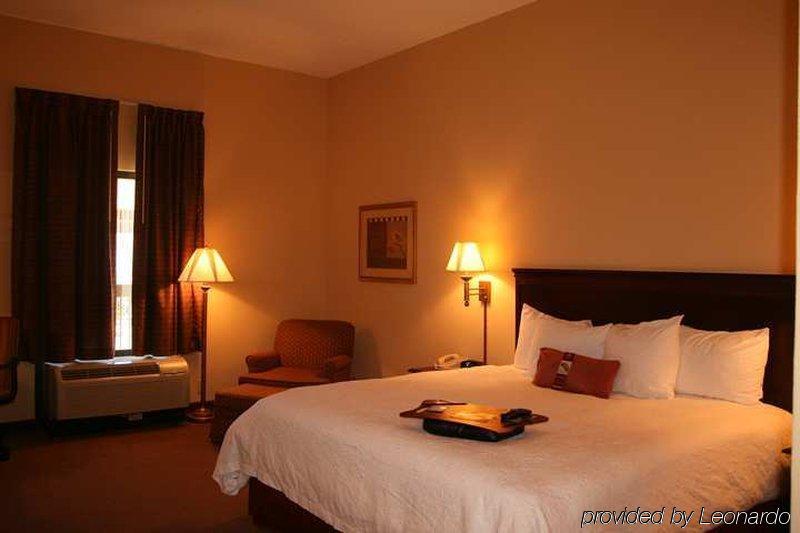 Hampton Inn Troy Zimmer foto
